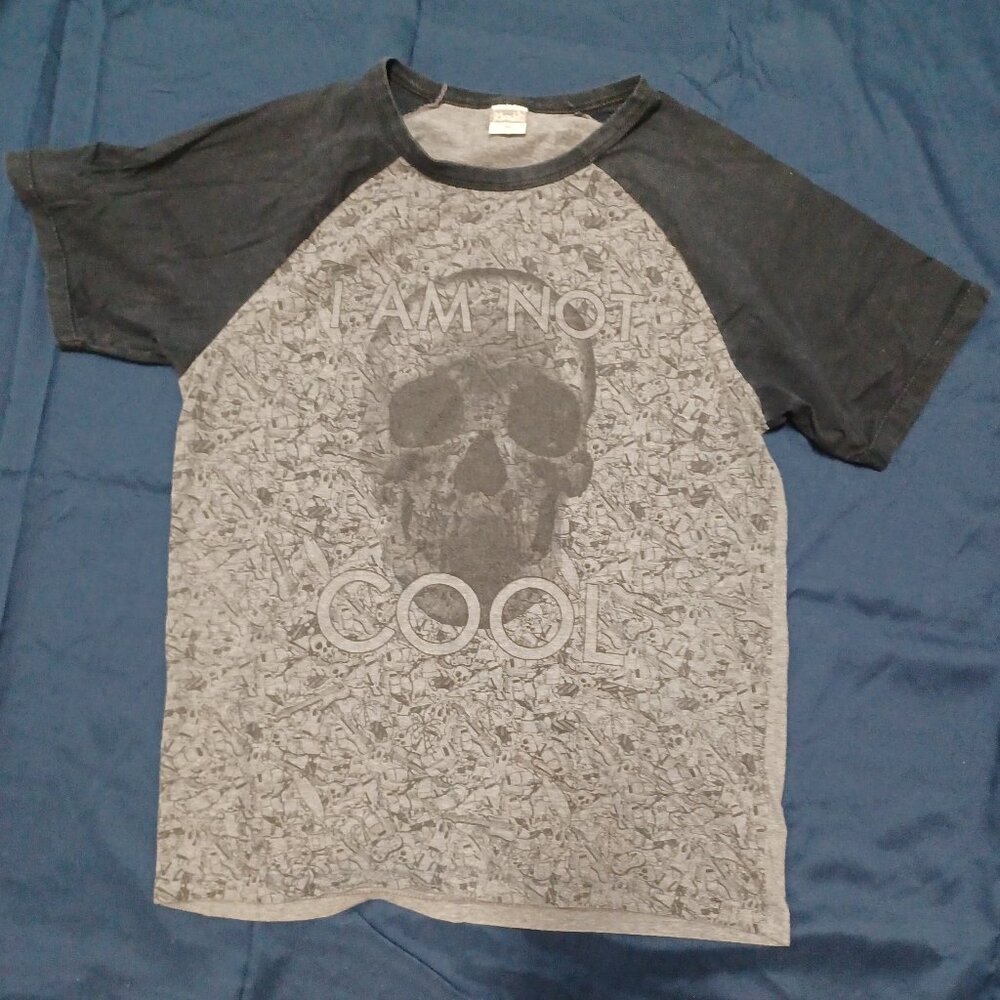 I'm Not COOL Skull T-Shirt - Men - Size Medium (M) See pictures for measure